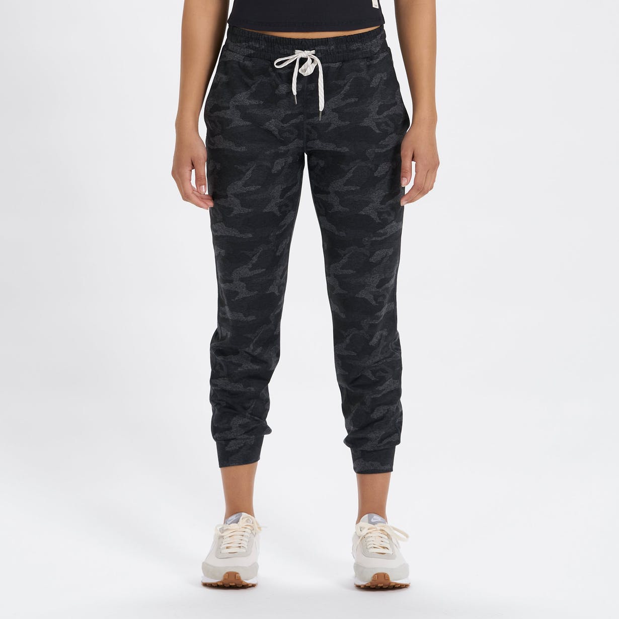 Vuori Women's Performance Jogger