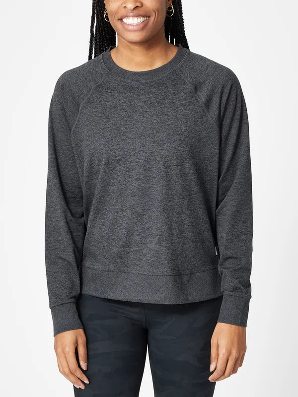 Vuori Women's LS Halo Crew
