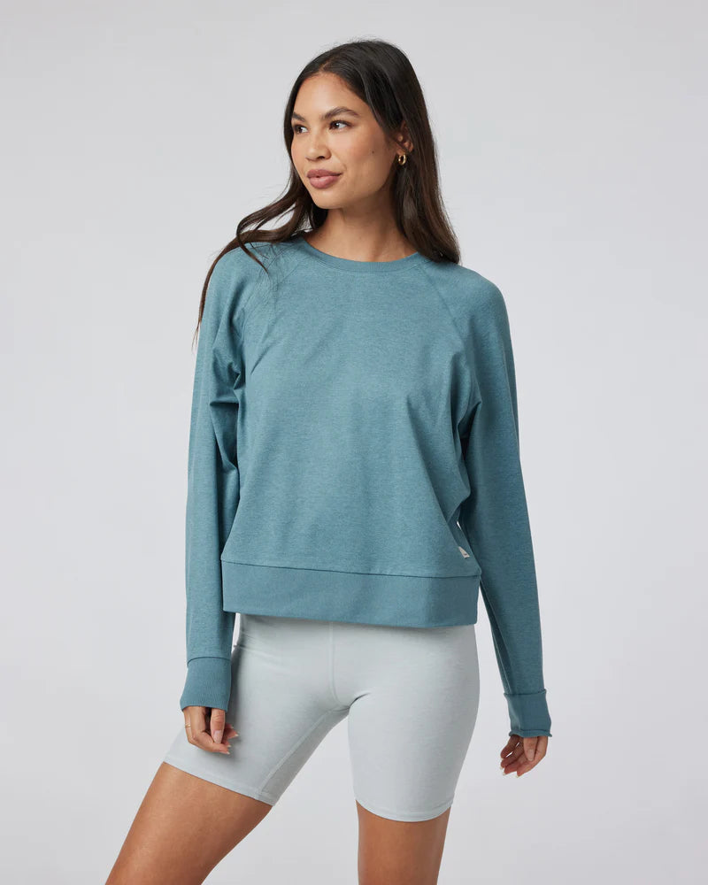 Vuori Women's LS Halo Crew