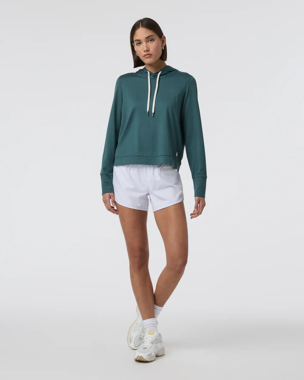 Vuori Women's Halo Essential Hoodie