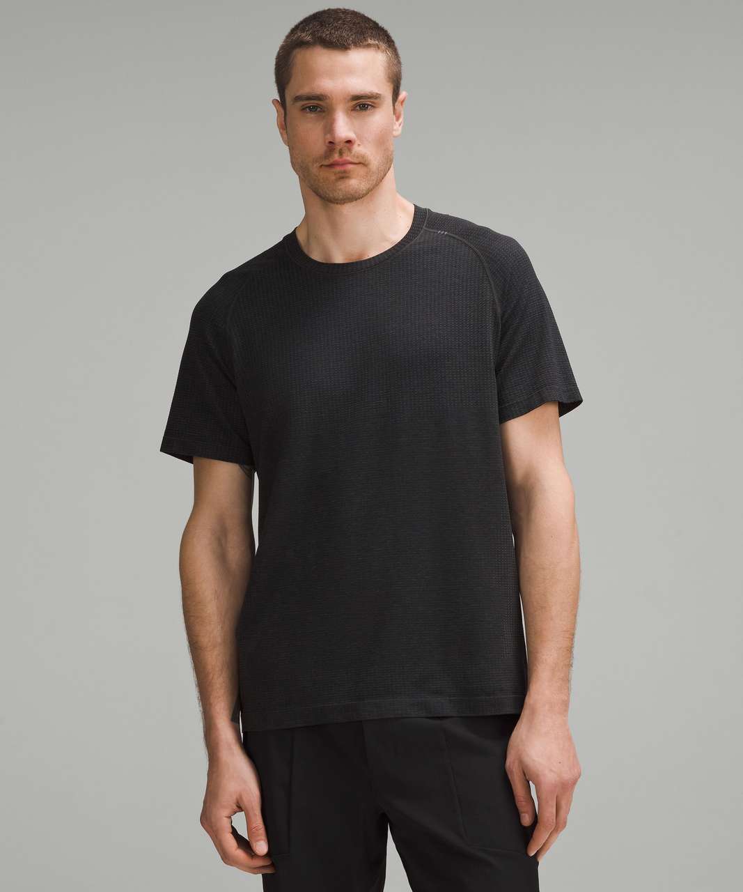 Lululemon Men's Metal Vent Tech Short-Sleeve Shirt